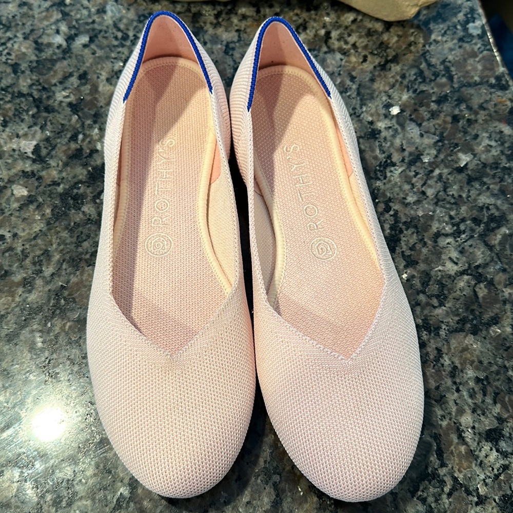 New without box Rothy’s The Flat